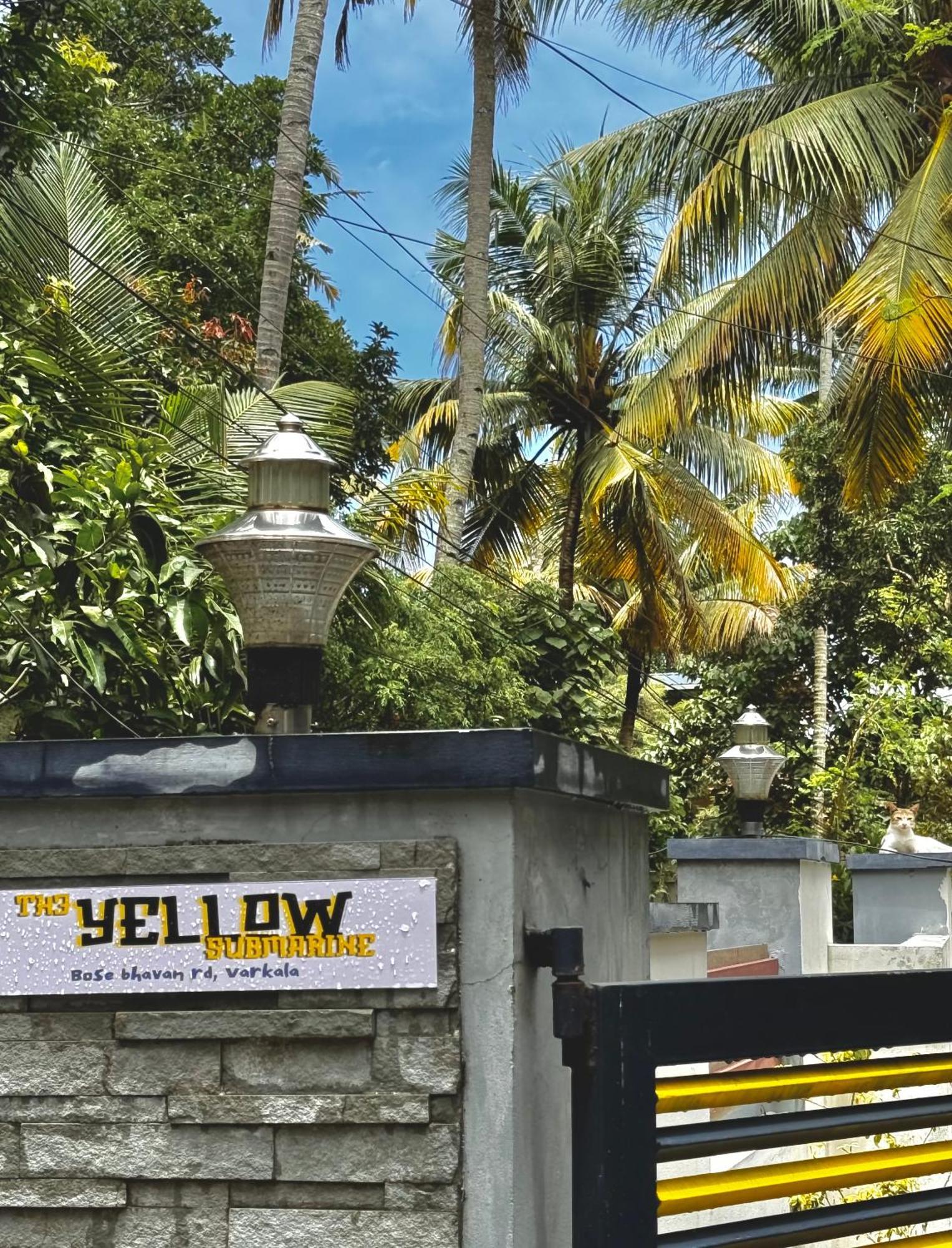 The Yellow Submarine Варкала Экстерьер фото